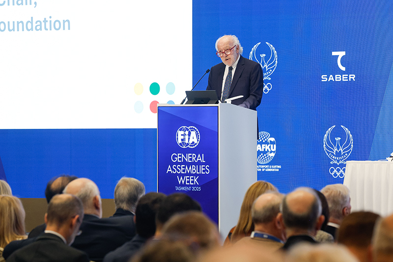 Outgoing Chair, David Richards, opened the meeting.